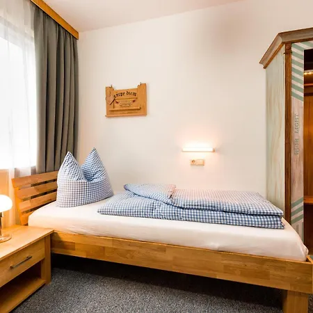 Muehler Hof Guest house